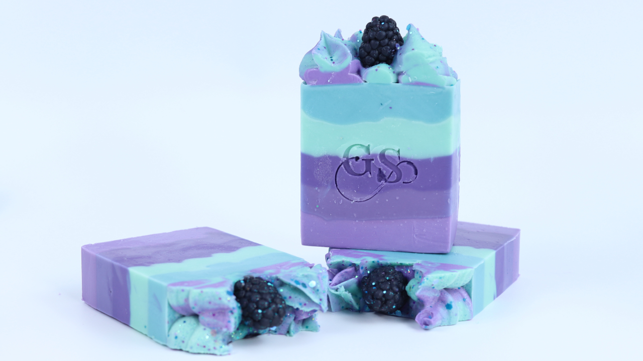 BLACKBERRY FIZZ SOAP BAR