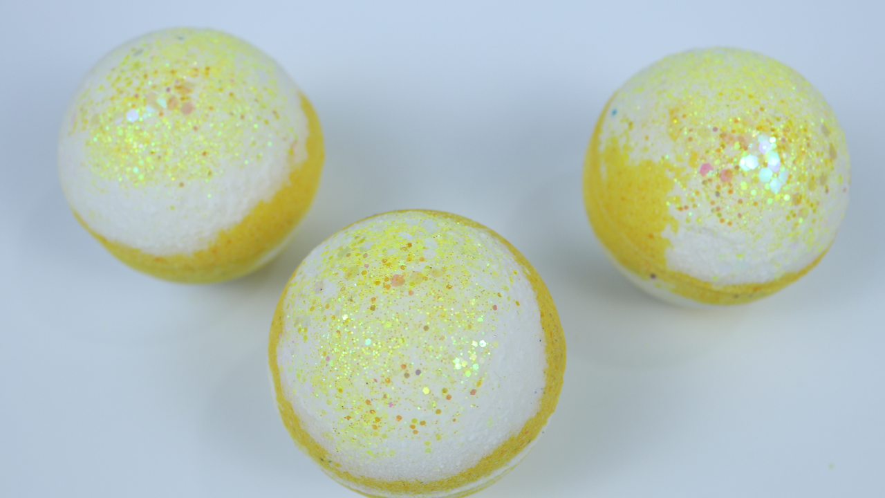 JUICY MANGO BATH BOMB