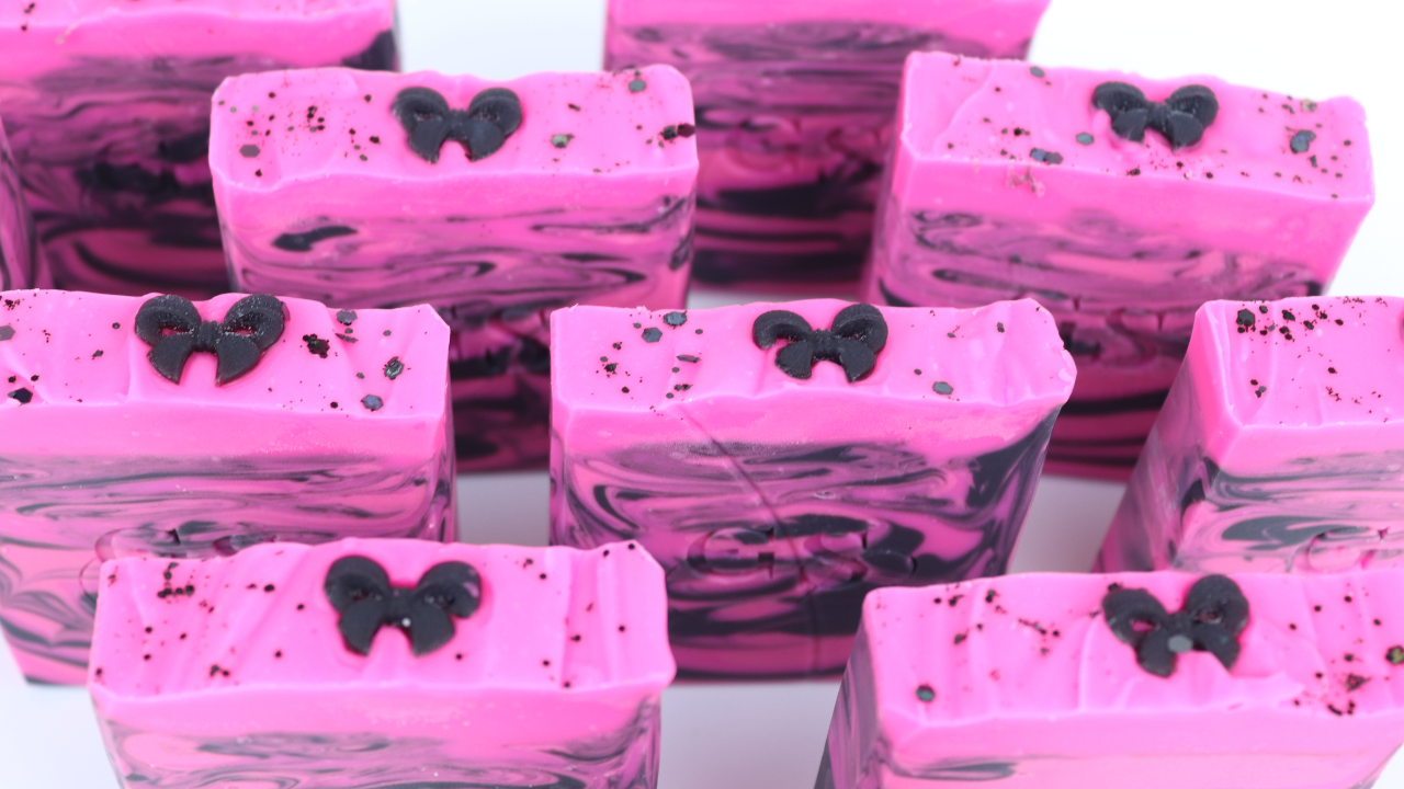 BOMBSHELL SOAP HANDMADE IN UAE