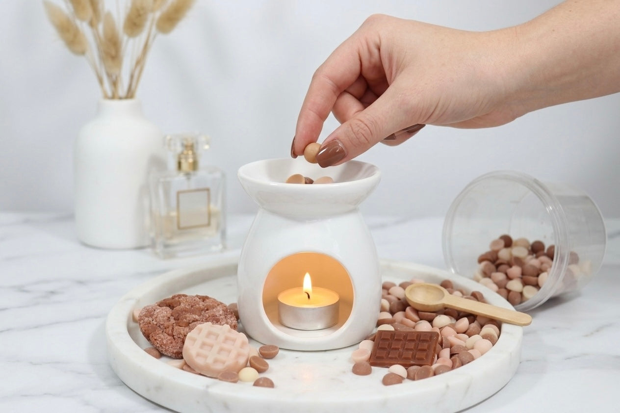 🍪 Cookies & Cream Wax Melt – Sweet Dessert Home Fragrance (UAE)